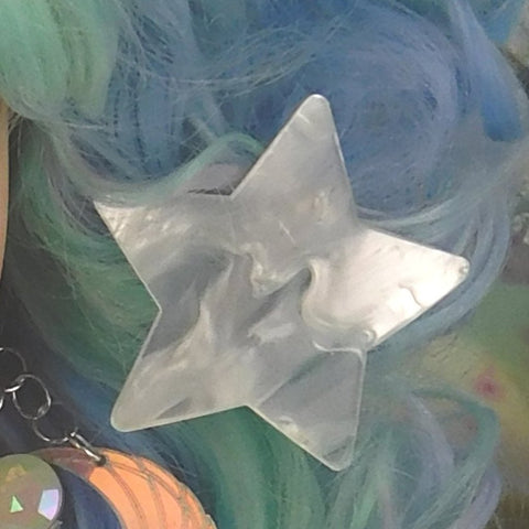 White Pearl Star Hair Clip